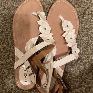 NWOT strappy flower sandals